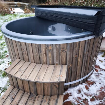 Hot tub manufacturer and wholesale europe