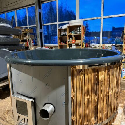Hot tub wholesale
